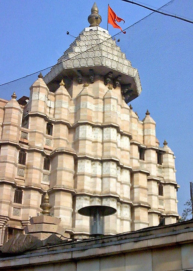 images/Siddhivinayak Temple1.jpg